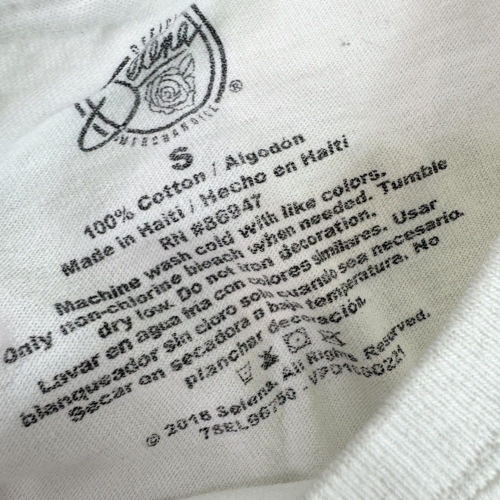 Selena Shirt Womens Small White Multi‎ Photo Collage Graphic Tee 2018 - Picture 4 of 6